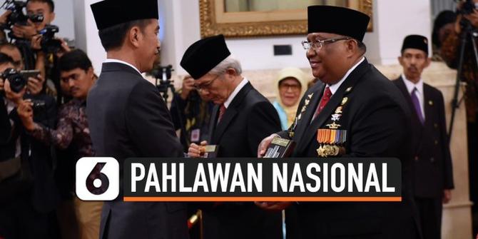 VIDEO : Presiden Jokowi Anugerahkan 6 Orang Tokoh Gelar Pahlawan Nasional