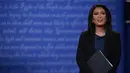Elaine Quijano yang merupakan koresponden untuk CBS News, menjadi salah satu pembawa berita di televisi nasional AS yang terkemuka berkat peliputannya selama tragedi 9/11 2001 dan invasi AS ke Irak pada 2003. (AFP PHOTO/Paul J. Richards)