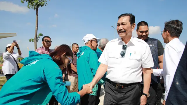 Luhut Binsar Pandjaitan, Dito Ariotedjo
