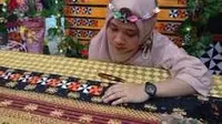 Kain Celugam Khas Lampung Barat, Kombinasi Warna Penuh Makna
