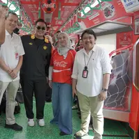 Dari Commuter Line hingga Nonton Bareng, Coca-Cola Gencarkan Perayaan Piala Dunia 2026