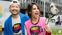 Cinta Laura dan Fans Bersihkan Sampah di Jakarta, Puntung Rokok dan Gelas Plastik Paling Sering Ditemukan
