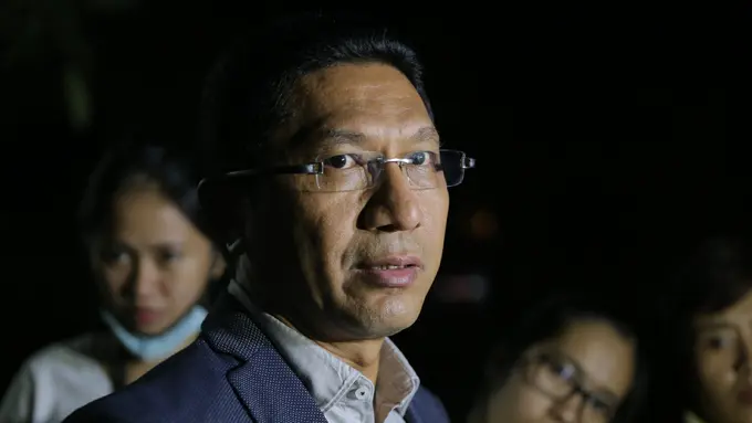 [Bintang] Rhony Sapulette