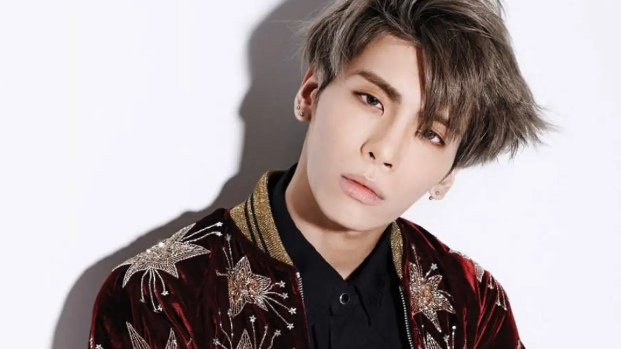 [Bintang] Sebelum Bunuh Diri, Ini Pesan Jonghyun SHINee pada Sang Kakak