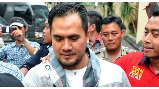 NEWS FLASH: Saipul Jamil Patut Diduga Sebagai Pelaku Kejahatan Pencabulan