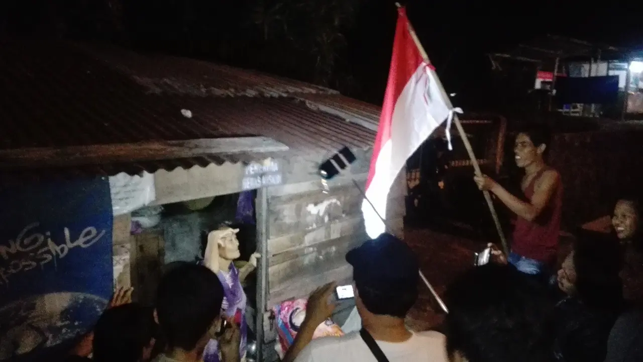 Warga Tak Mampu Pare-Pare Dapat Beras Kaget 50 Kg 