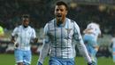 Sementara untuk akurasi tendangan pemain Lazio, Felipe Anderson, mencapai 63 persen. (AFP/Marco Bertorello)