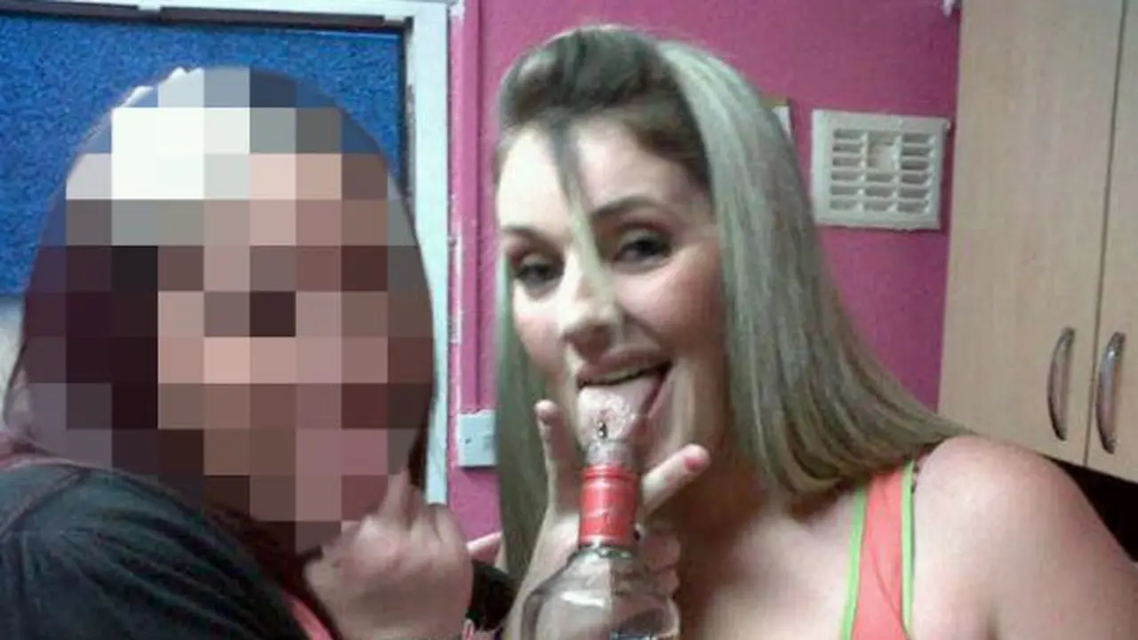 Sudah Tahu Bahaya, Hazel Malah Cekokin Vodka ke Teman Anaknya 