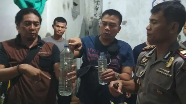 Penyuplai Besar Miras Oplosan di Cirebon Tak Berkutik Saat Dirazia Polisi