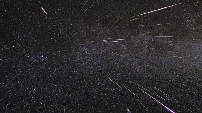 Puncak Hujan Meteor Geminid Tiba 14-15 Desember, Ini Waktu Terbaik Mengamatinya di Indonesia