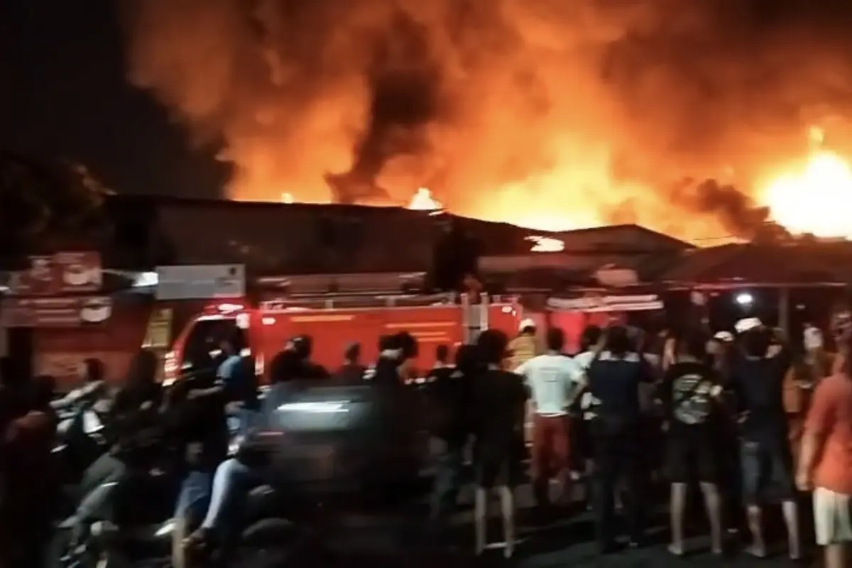 Kebakaran di Kemayoran