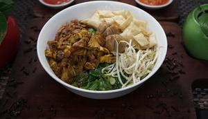 Ilustrasi Mie Ayam Bangka (Foto by Suryq via Pexels)