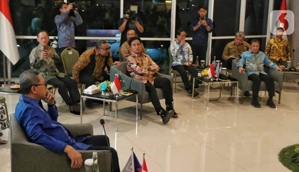 Pertemuan tersebut membahas rencana koalisi Indonesia Maju dalam menatap Pemilihan Presiden (Pilpres) 2024. (Liputan6.com/Angga Yuniar)