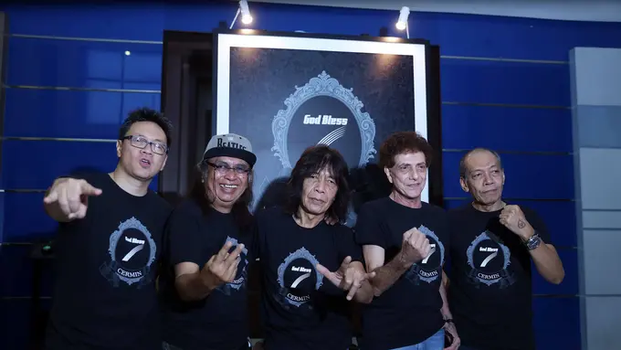 [Bintang] God Bless Rilis Cermin 7