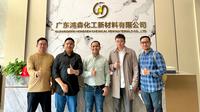 PT Environesia Global Saraya, salah satu perusahaan konsultan lingkungan Indonesia, bersiap menyambut kerja sama dengan GFT Group, produsen mainan OEM (Original Equipment Manufacturer) asal Cina. (Liputan6.com/Jayadi Supriadin)