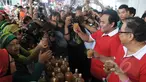 Peringatan Hari Konsumen Nasional (Harkonas) 2015 diperingati dengan menggelar acara makan bakso dan minum jamu di Lapangan Parkir Gedung Sarinah, Jakarta, Minggu (10/5/2015). (Liputan6.com/Herman Zakharia) 
