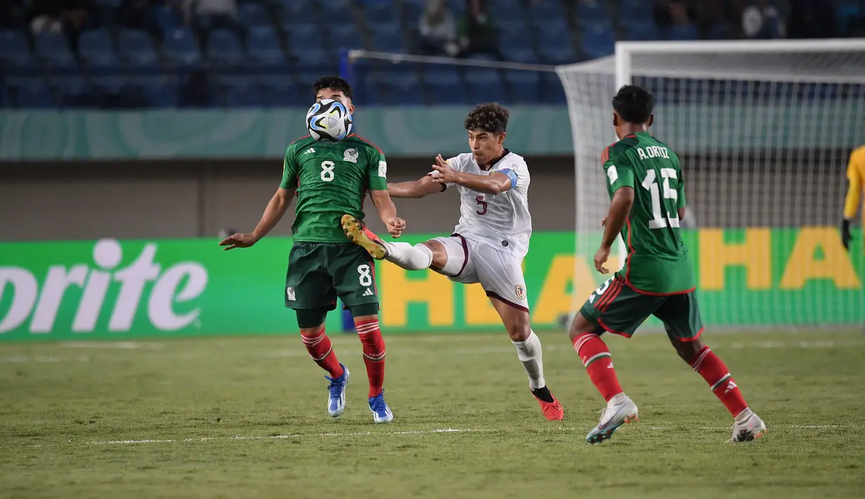 Sementara itu gol Venezuela dipersembahkan Alejandro Gabriel Chichero Terrero dan Nicola Profeta Cabrales. (Doc. LOC WCU17/SBN)