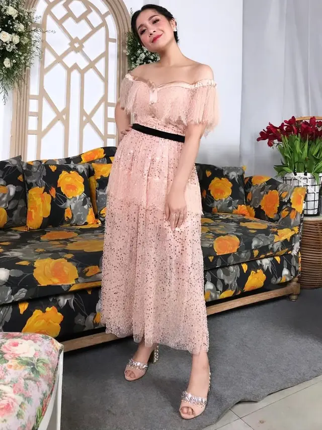 Momen Seleb Hadiri Akad Nikah Sule dan Nathalie Holscher. (Sumber: Instagram/raffinagita1717)