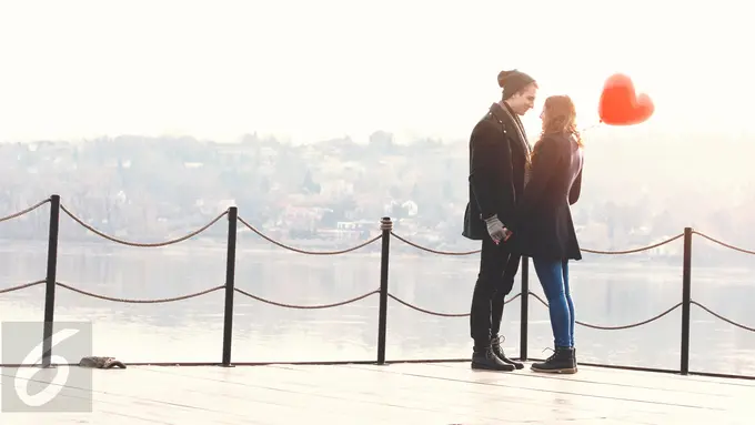 Biar hubunganmu dan pasangan makin hangat, coba hal ini deh! (iStockphoto)