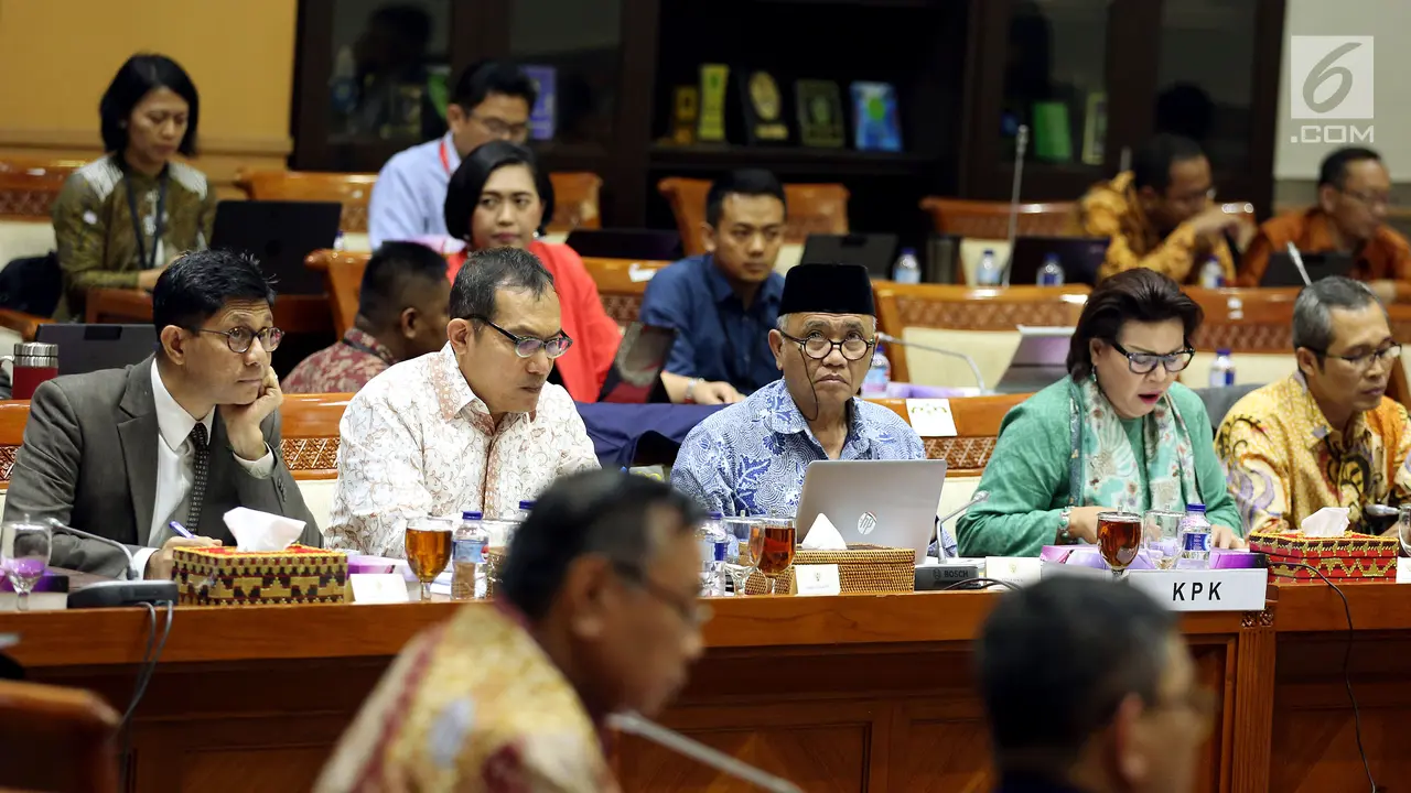 Penuhi Undangan, Seluruh Pimpinan KPK Hadiri RDP dengan Komisi III DPR