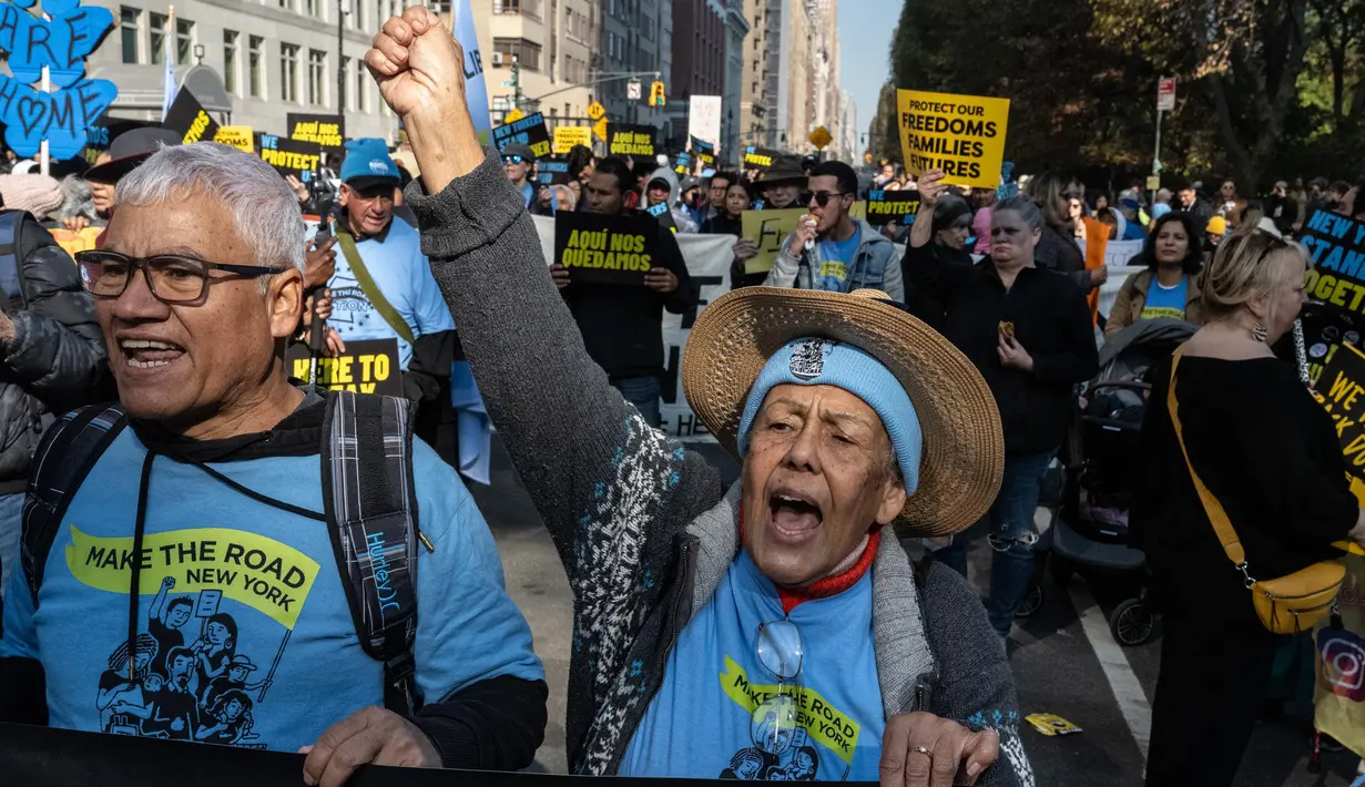 Permasalahan imigrasi dan penduduk tanpa dokumen menjadi salah satu topik yang menjadi perhatian besar saat Pemilihan Presiden (Pilpres) Amerika Serikat (AS) 2024. (Stephanie Keith/Getty Images North America/Getty Images via AFP)