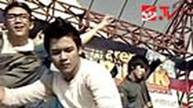 Smash - Senyum Semangat