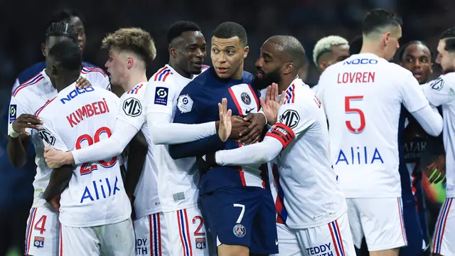 Liga Prancis: Lyon Taklukkan Paris Saint-Germain, Messi dan Mbappe Buntu