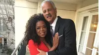 Oprah Winfrey dan Stedman Graham. (dok.Instagram @oprah/https://www.instagram.com/p/BByemYRSS8n/Henry)