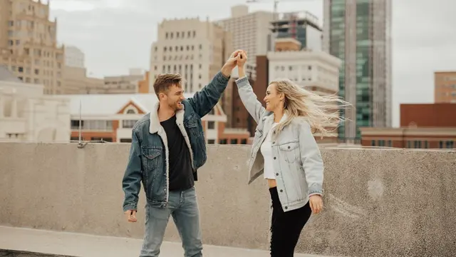 Ilustrasi Relationship