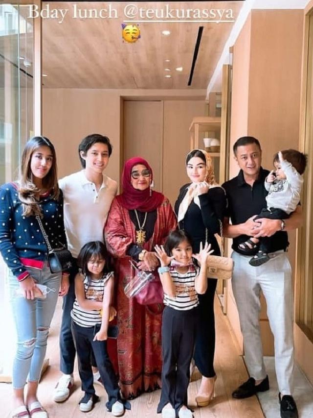 6 Potret Cantik Cleantha Islan, Kekasih dari Teuku Rassya ...