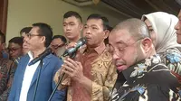 Calon tunggal Kapolri, Komjen Idham Azis di rumahnya, Rabu (30/10/2019). (Merdeka.com/Nur Habibie)