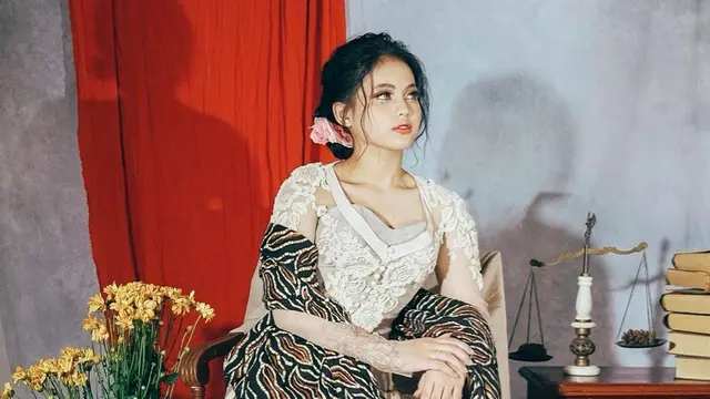 Potret Pesona Putri D'Academy 4 Dalam Balutan Kebaya