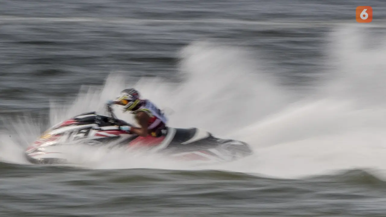 Jet Ski : Aero Sutan Aswar