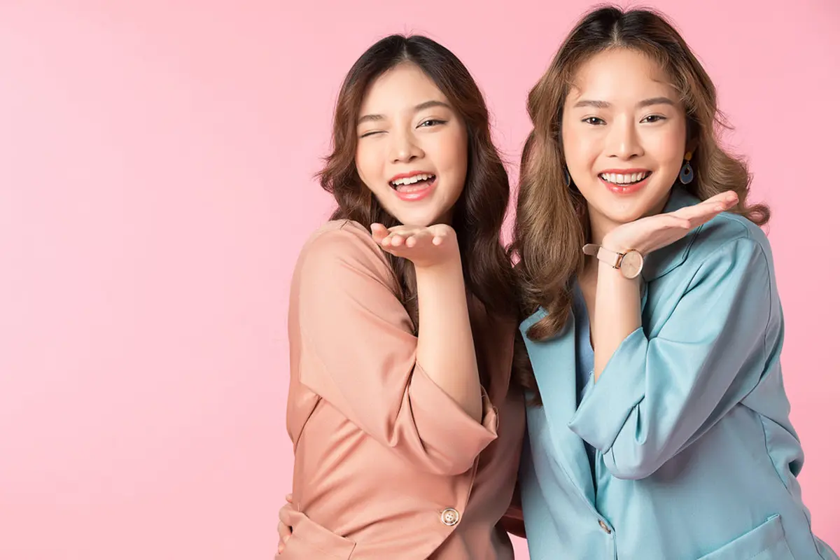 Rekomendasi Cushion yang Bikin Wajah Healthy True Matte Seharian, Emina Daily Matte Cushion Jawabannya