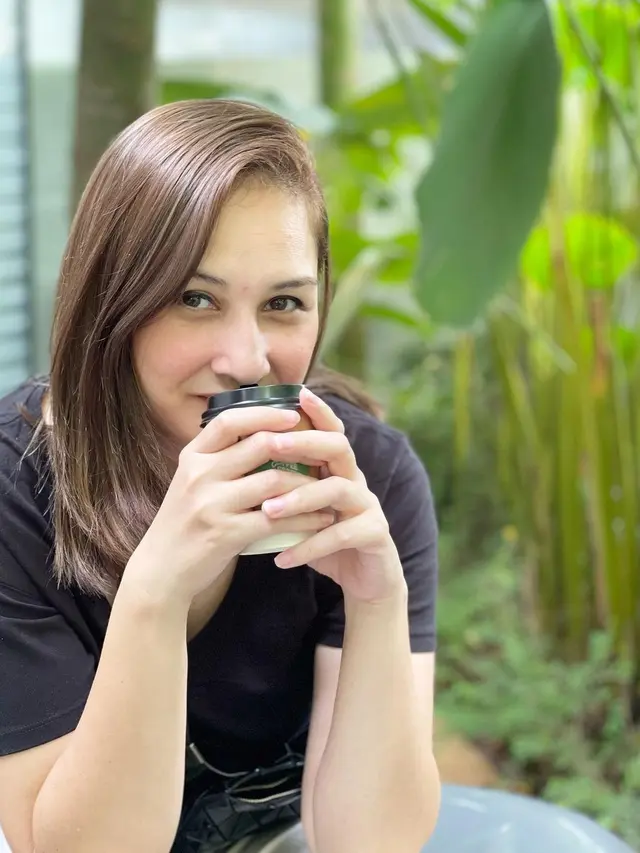 Potret Mona Ratuliu Sukses Diet 13 Kg