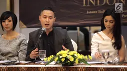 GM of Sales SCTV & Indosiar , Adamas Yudistira saat memberikan keterangan pers kontes kecantikan Miss Grand Indonesia 2018 di Jakarta, Jumat (6/7). Kontes kecantikan ini mengusung tema 'Beauty in Diversity'. (Liputan6.com/Faizal Fanani)