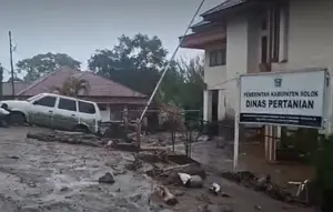 Penyebab Banjir Bandang Solok