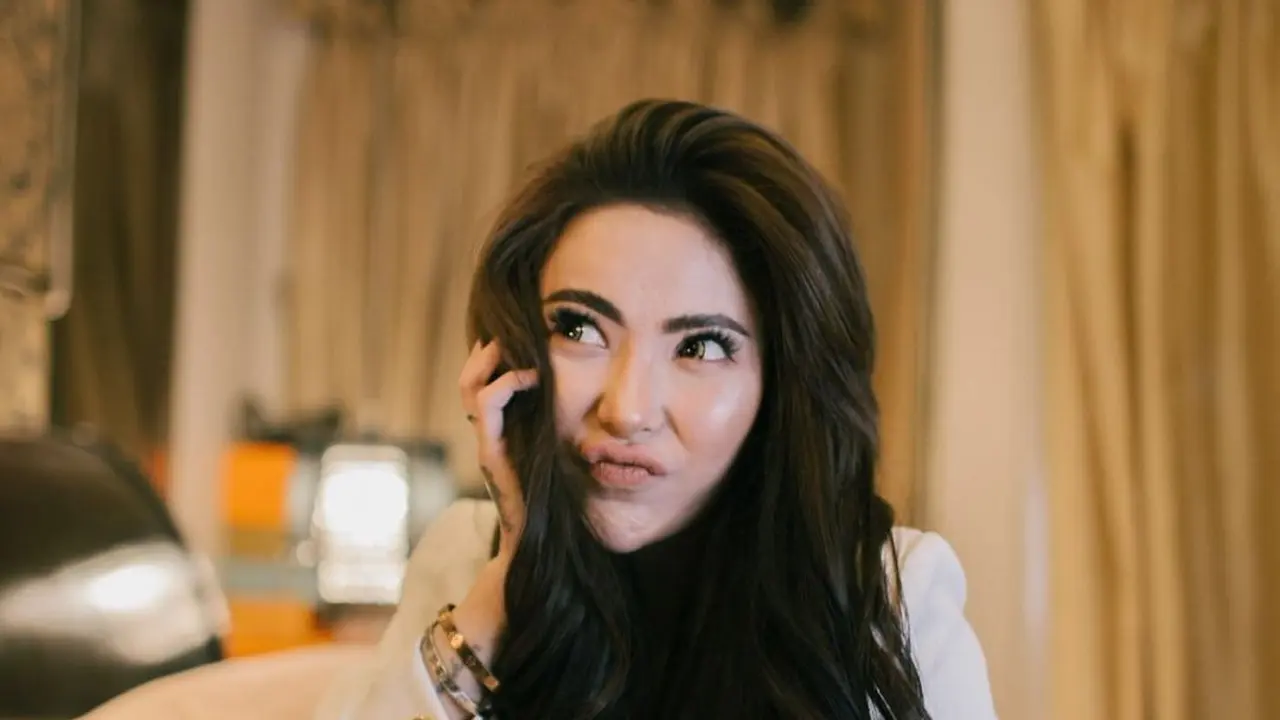 Ayu Aulia Coba Bunuh Diri