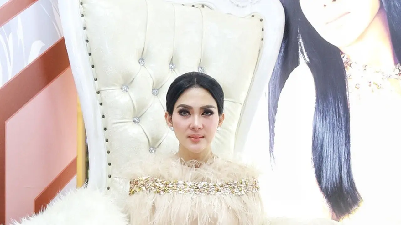 [Bintang] Syahrini