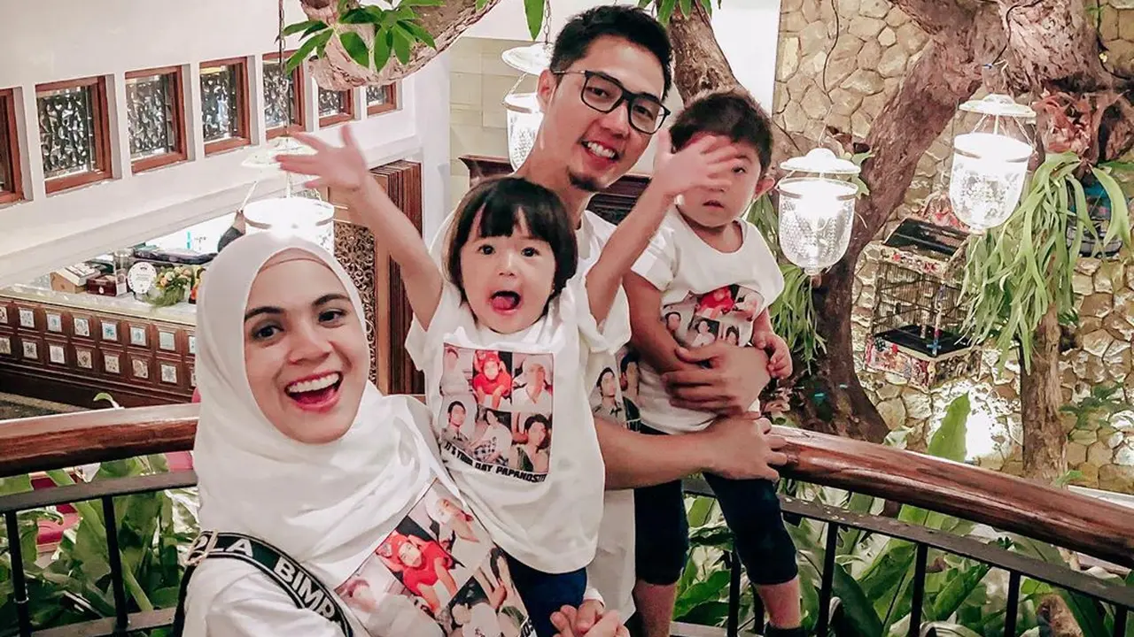 [Fimela] Nycta Gina dan Rizky Kinos