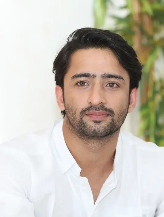 Siti dan Shaheer akan tampil dalam penayangan perdana FTV yang akan tayang di ANTV. Sibat itu digambarkan sebagai anak seorang ustaz terpandang dan disegani. Hingga akhirnya menjadi brutal dan dijodohkan dengan Shaheer Sheikh. (Bambang E Ros/Bintang.com)