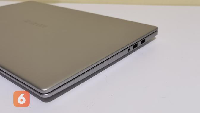 Huawei MateBook D15 memiliki ketebalan 16,9mm. (Liputan6.com/ Agustin Setyo W)