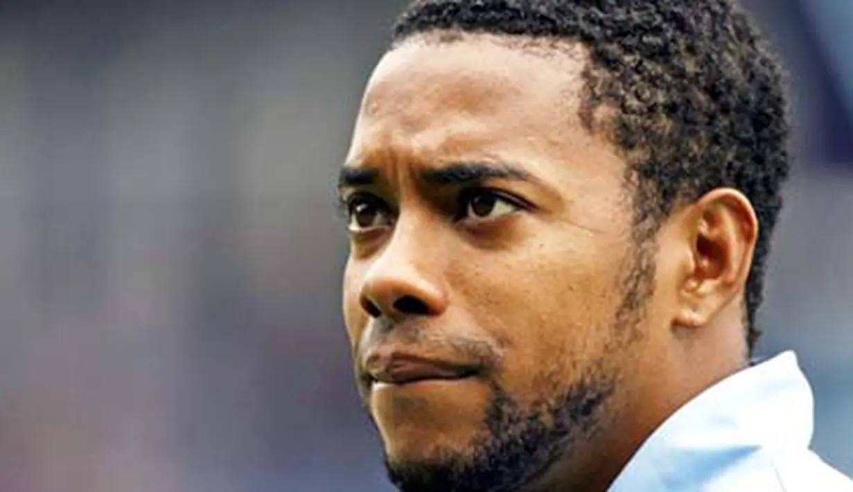 Gaya striker Manchester City, Robinho sebelum laga EPL melawan Portsmouth di Fratton Park, 30 Agustus 2009. AFP PHOTO/Glyn Kirk 