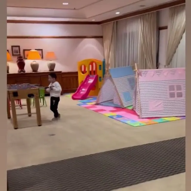 Menengok Hotel Tempat Karantina Anang dan Keluarga, Super Besar dan Ada Ruang Bermain