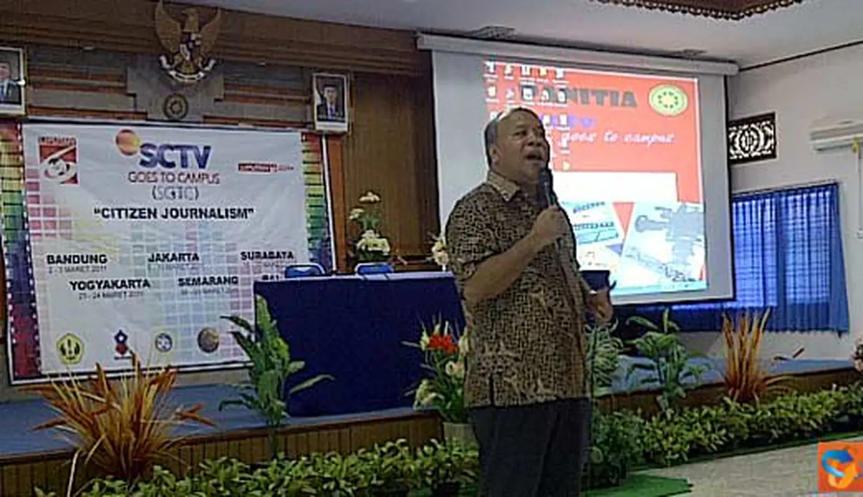 Citizen6, Denpasar: Pemimpin redaksi Liputan 6, Don Bosco Salamun menjadi pembicara dalam workshop Citizen Jurnalism di Kampus Udayana,Denpasar. (Pengirim: Edowardo)