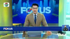 Perbarui informasi Anda bersama Fokus edisi (27/11) dengan topik-topik pilihan sebagai berikut, Presiden dan Wapres Gunakan Hak Pilih Pilkada 2024, Mencoblos di Lokasi Pengungsian Erupsi, TPS Unik untuk Pikat Masyarakat.