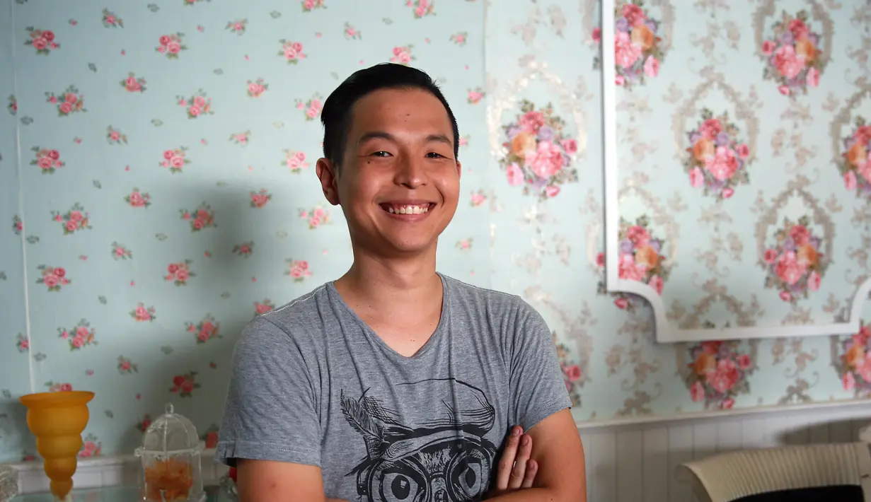 Film yang akan tayang di bioskop pada akhir tahun 2015 mendatang juga dibintangi oleh Lala Karmela (Meira-istri Ernest), Morgan Oey, Brandon Salim, Ferry Salim, Olga Lydia dan masih banyak lainnya. (Deki Prayoga/Bintang.com)