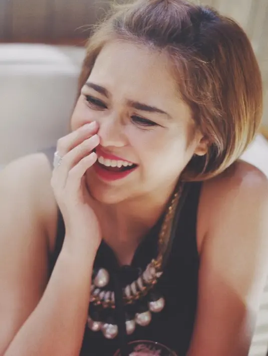 (Instagram/mythalestari)