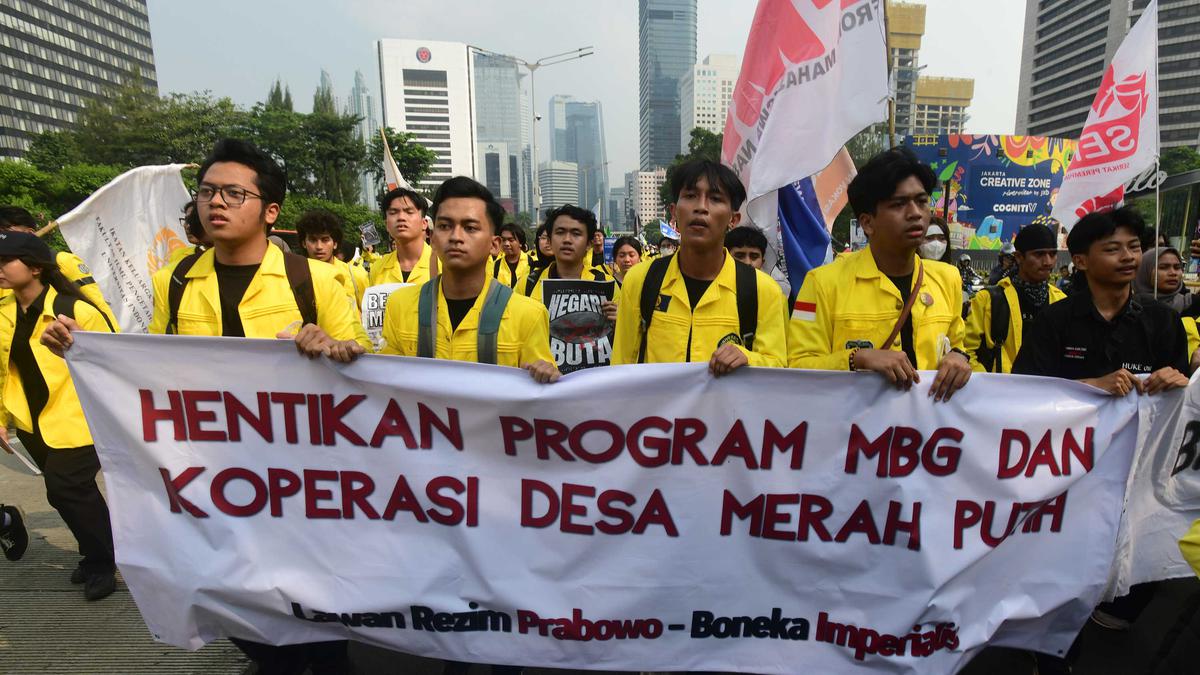 Top 3 News: Polisi Sebut Demo di Bundaran HI Tak Berizin, Ini Kata Ketua BEM UI