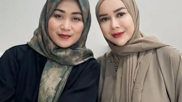 Aura Kasih saat hadir Kajian. [@aurakasih]